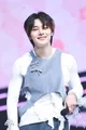 08 Jeongin