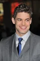 Jeremy Jordan 