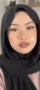 Hijabi girl