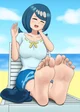 Lana Mom Barefoot