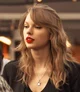 6-TAYLOR A SWIFT