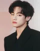 KIM TAEHYUNG 