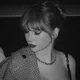 TAYLOR SWIF