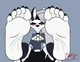 Loona barefoot