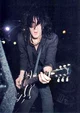 Izzy Stradlin 