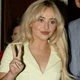 01 Sabrina Carpenter