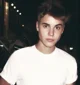 JUSTIN BIEBER