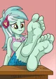 Feet Lyra